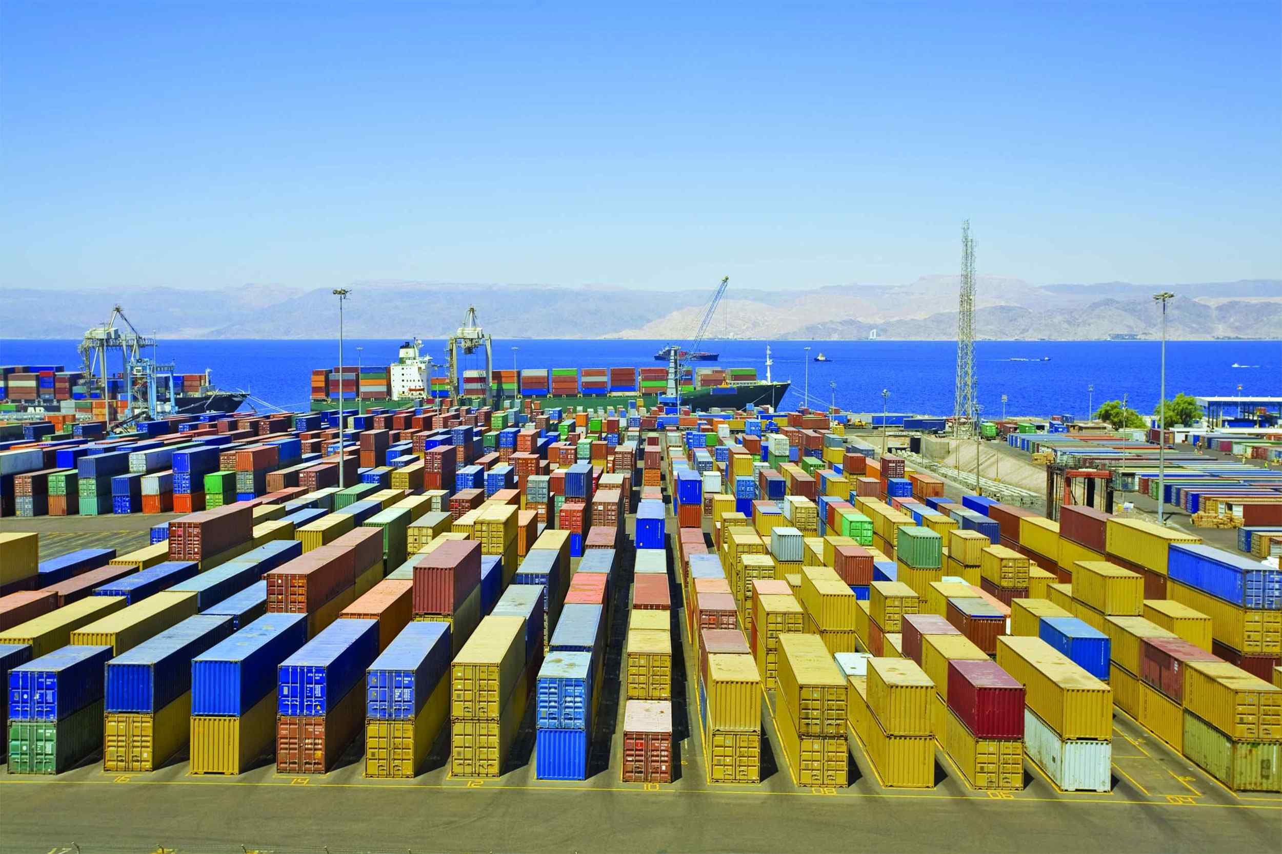 https://fereshtehagency.com/wp-content/uploads/2015/09/Harbor-warehouse.jpg
